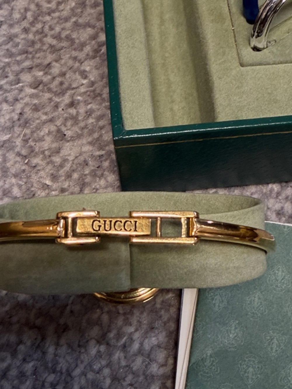 Gucci Gold-Tone Bracelet Watch with Green, Red, Blue, Purple and Silver Bezels - Picture 3 of 6